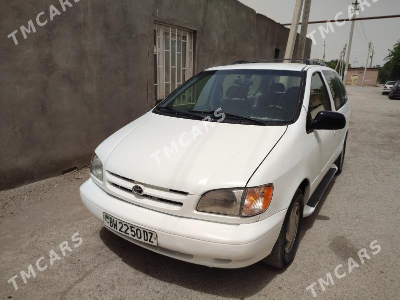 Toyota Sienna 1999 - 120 000 TMT - Дашогуз - img 3
