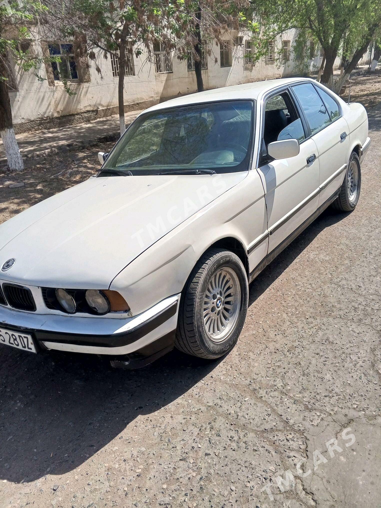 BMW 535 1988 - 23 000 TMT - Дашогуз - img 3