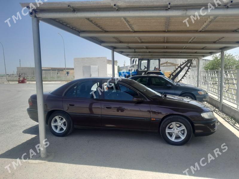 Opel Omega 1995 - 40 000 TMT - Берекет - img 2