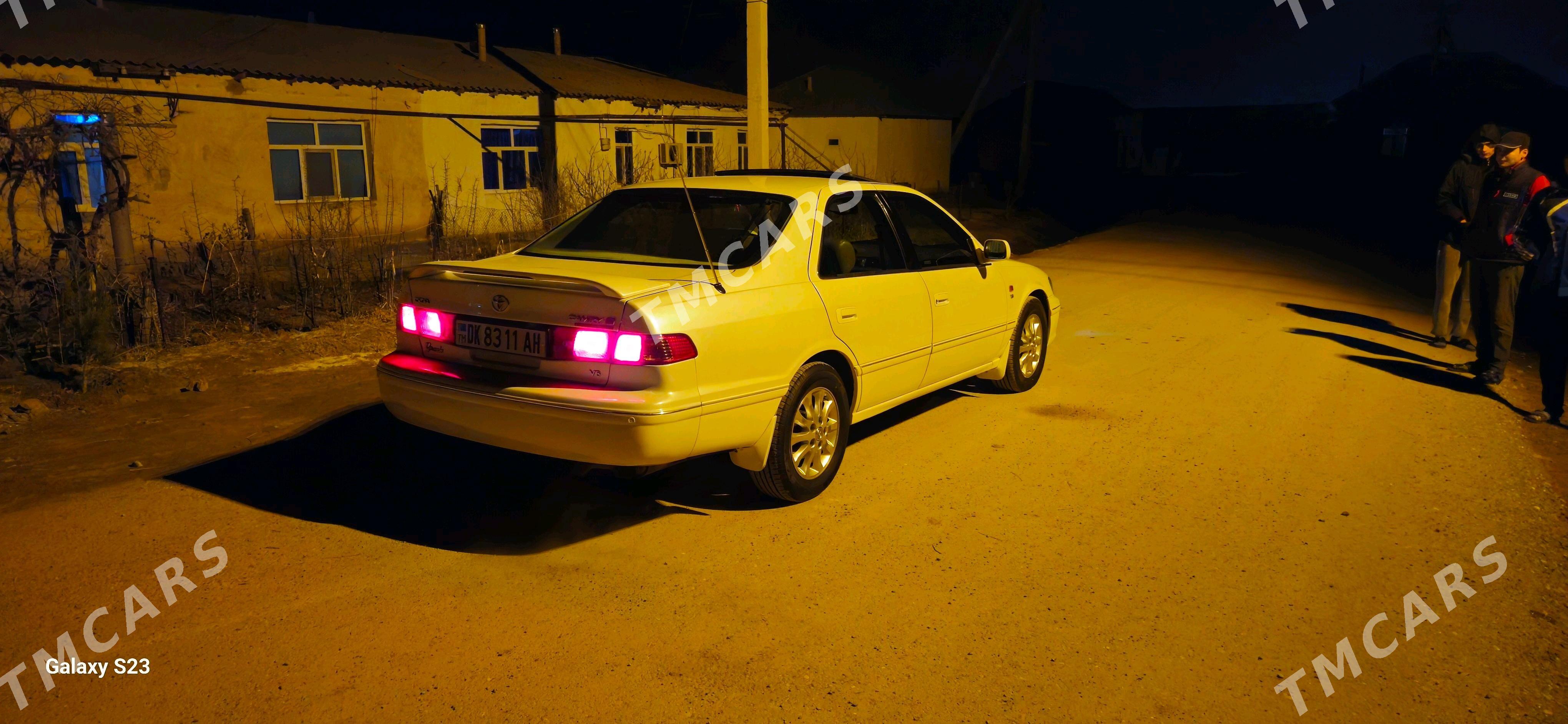 Toyota Camry 2000 - 170 000 TMT - Babadaýhan - img 6