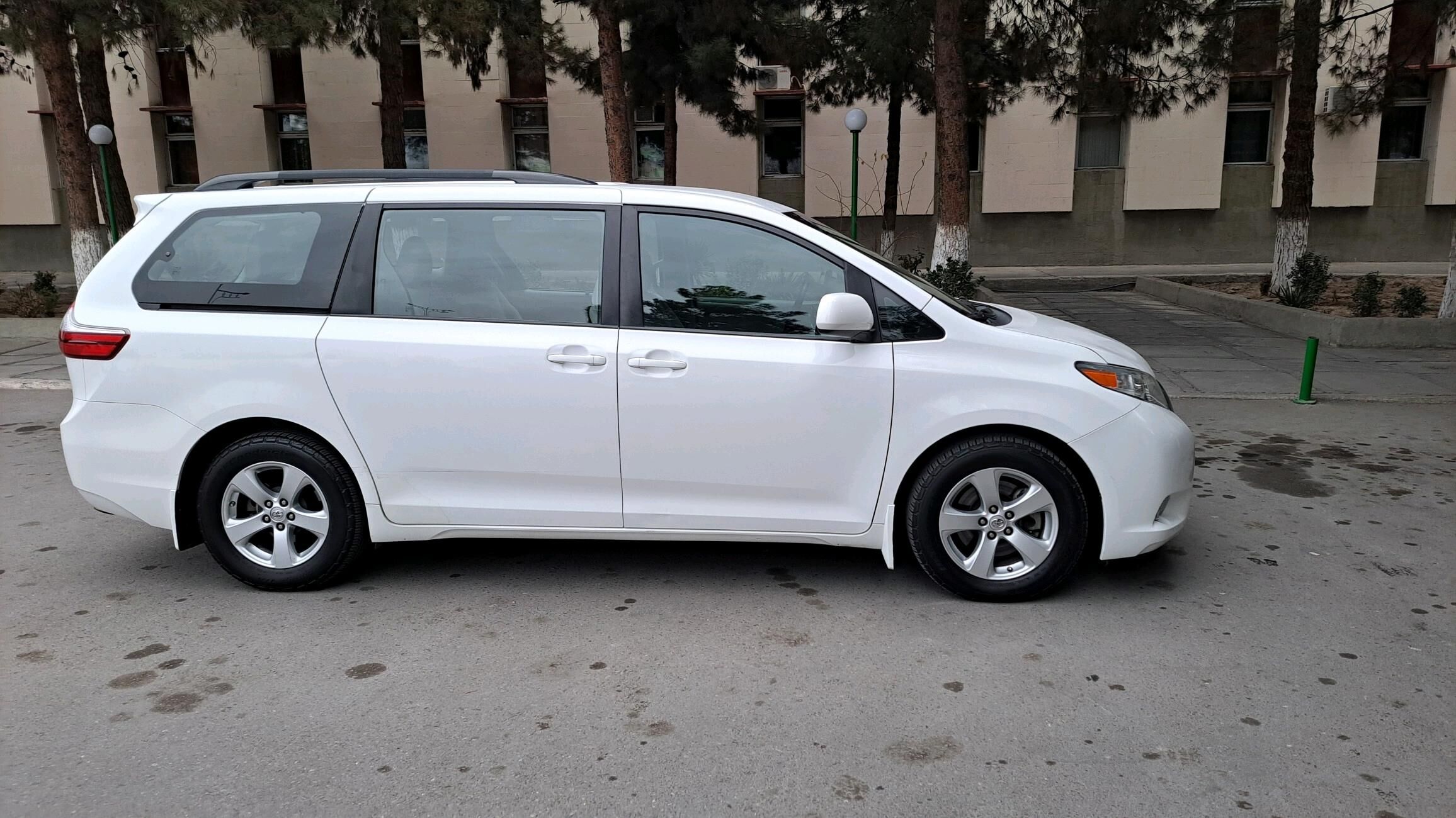 Toyota Sienna 2016 - 312 000 TMT - Hitrowka - img 2