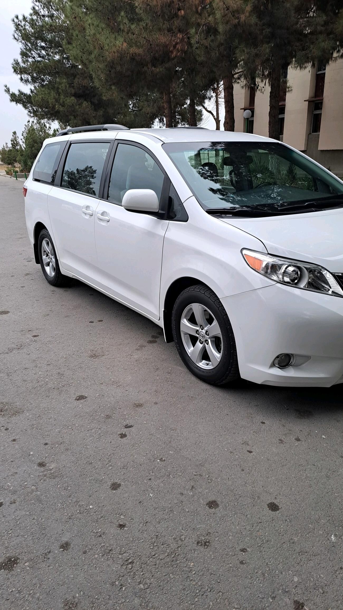 Toyota Sienna 2016 - 312 000 TMT - Hitrowka - img 3
