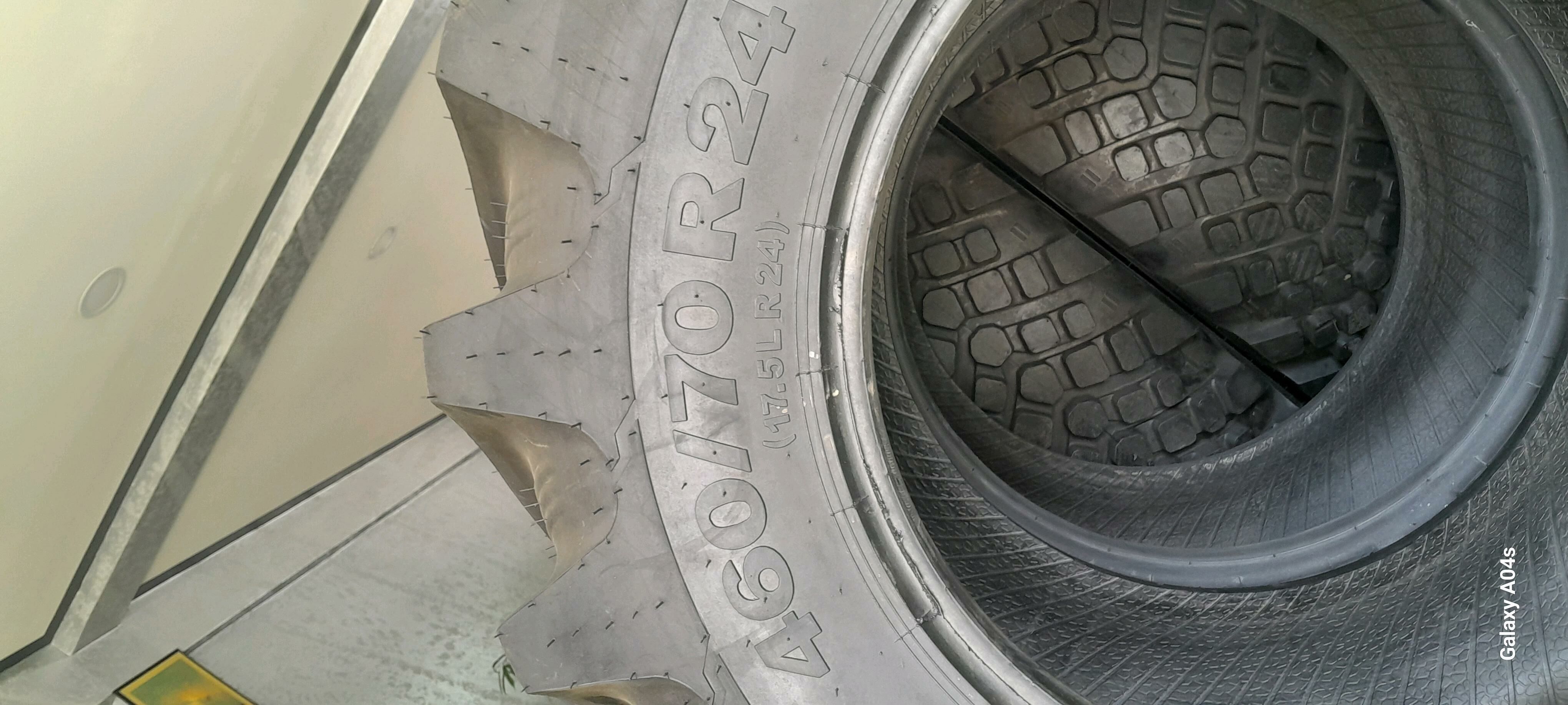 Traktor  520/85R38. 460/70R24 23 000 TMT - Ашхабад - img 2
