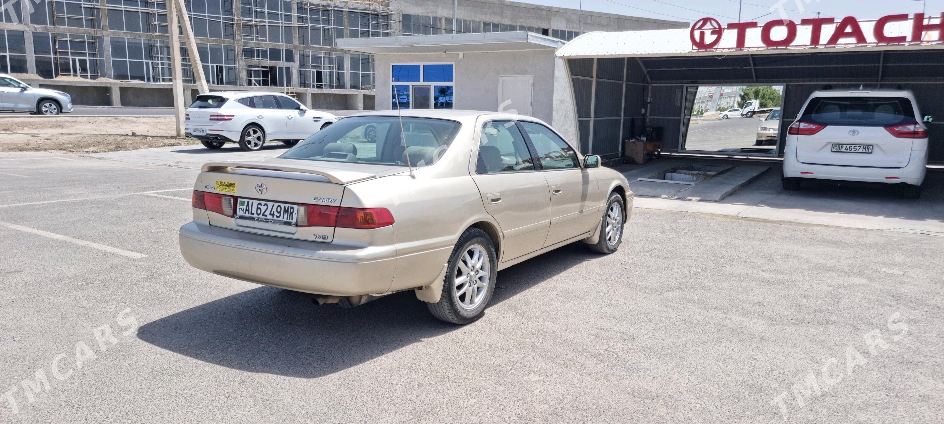 Toyota Camry 2000 - 137 000 TMT - Мары - img 6