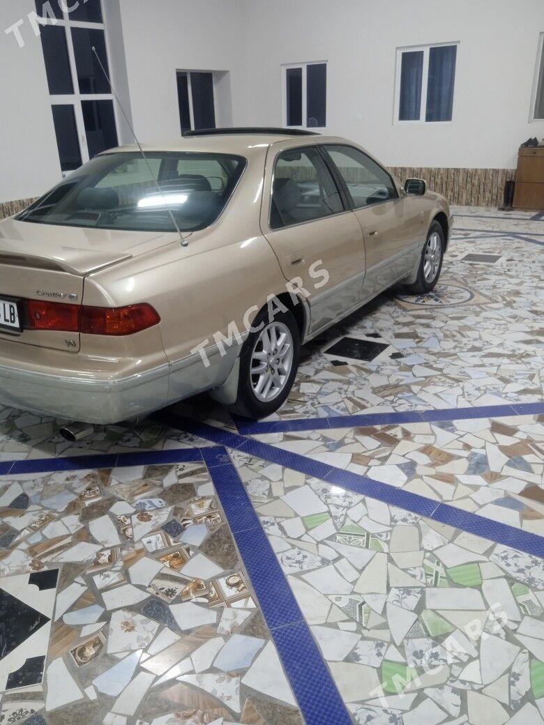 Toyota Camry 2001 - 165 000 TMT - Чарджоу - img 7