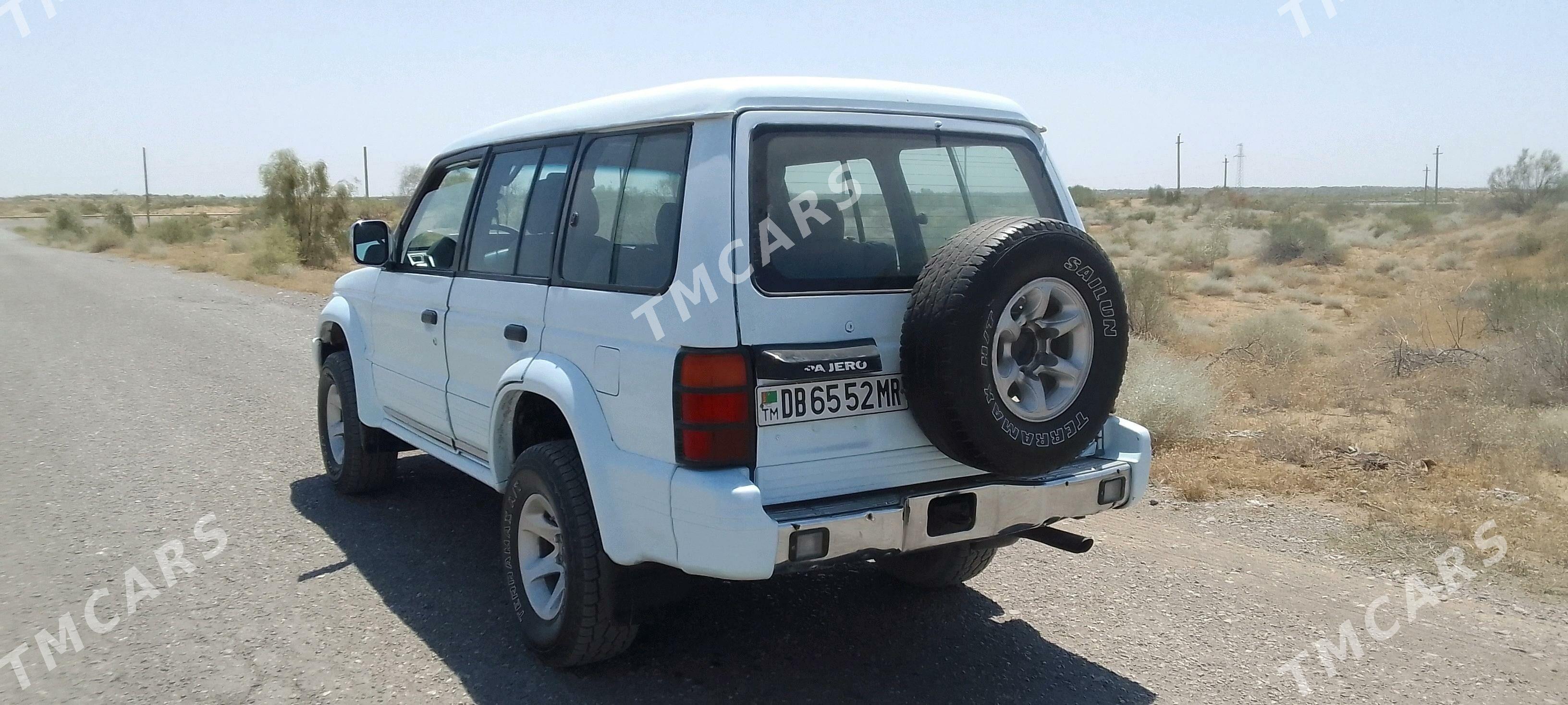 Mitsubishi Montero 1996 - 55 000 TMT - Baýramaly - img 4