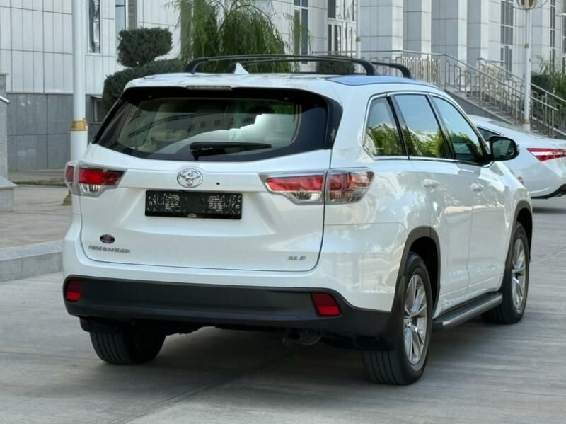 Toyota Highlander 2016 - 420 000 TMT - Aşgabat - img 3