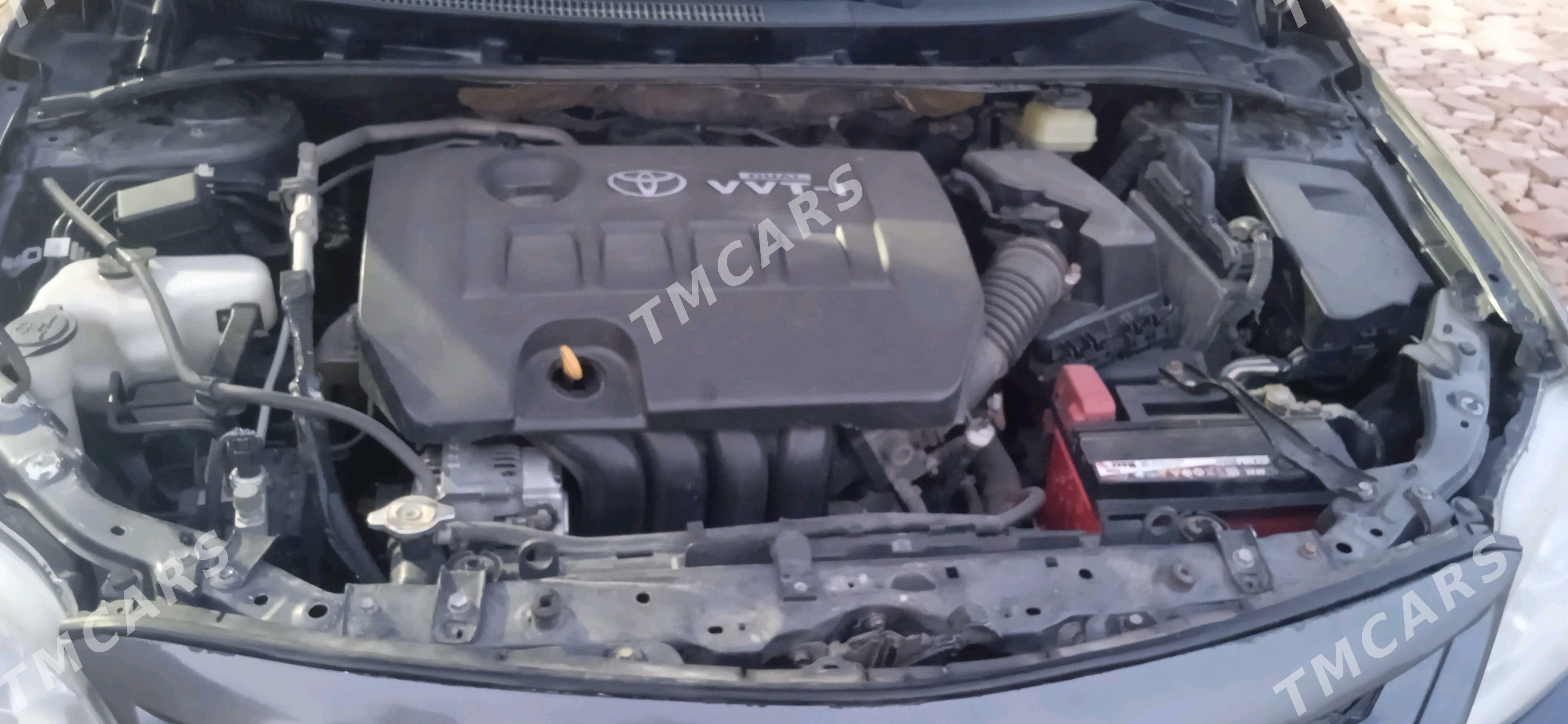 Toyota Corolla 2010 - 130 000 TMT - етр. Туркменбаши - img 3