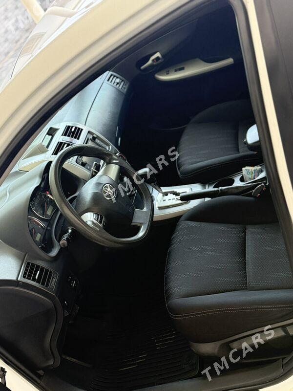 Toyota Corolla 2013 - 175 000 TMT - Мары - img 1