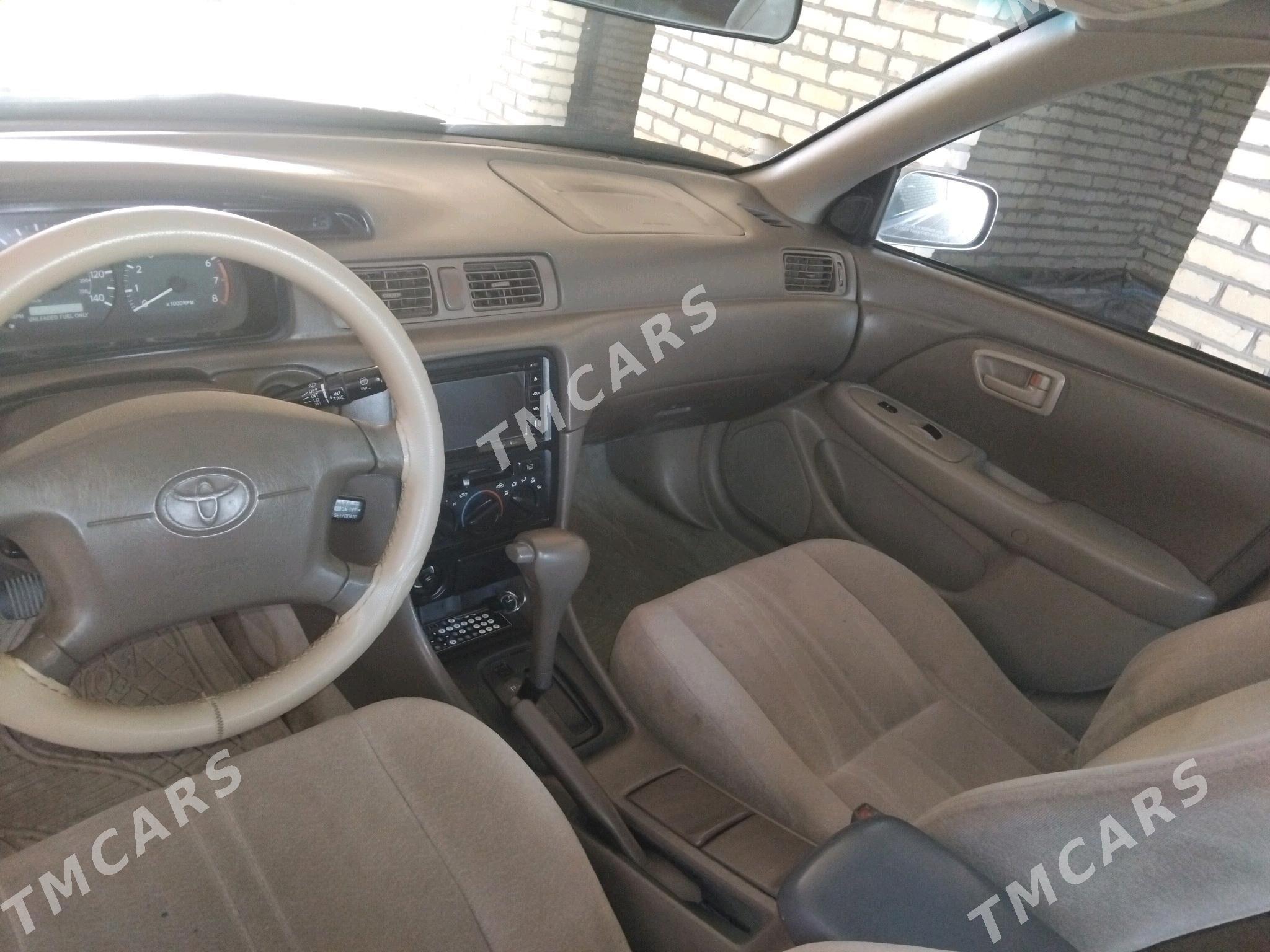 Toyota Camry 1998 - 102 000 TMT - Гарабекевюл - img 6
