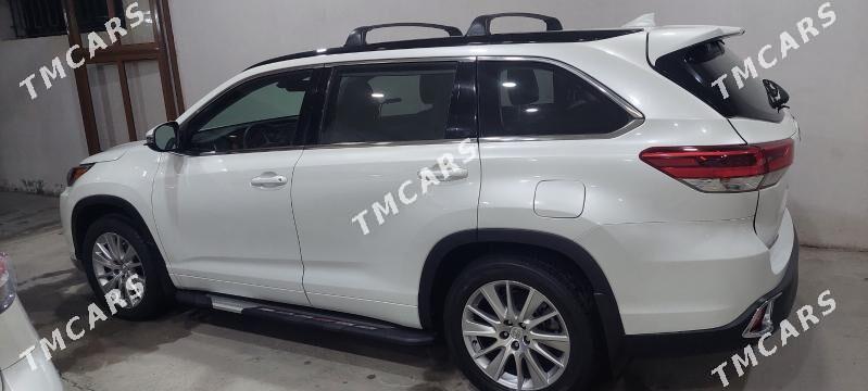 Toyota Highlander 2018 - 475 000 TMT - Туркменабат - img 5