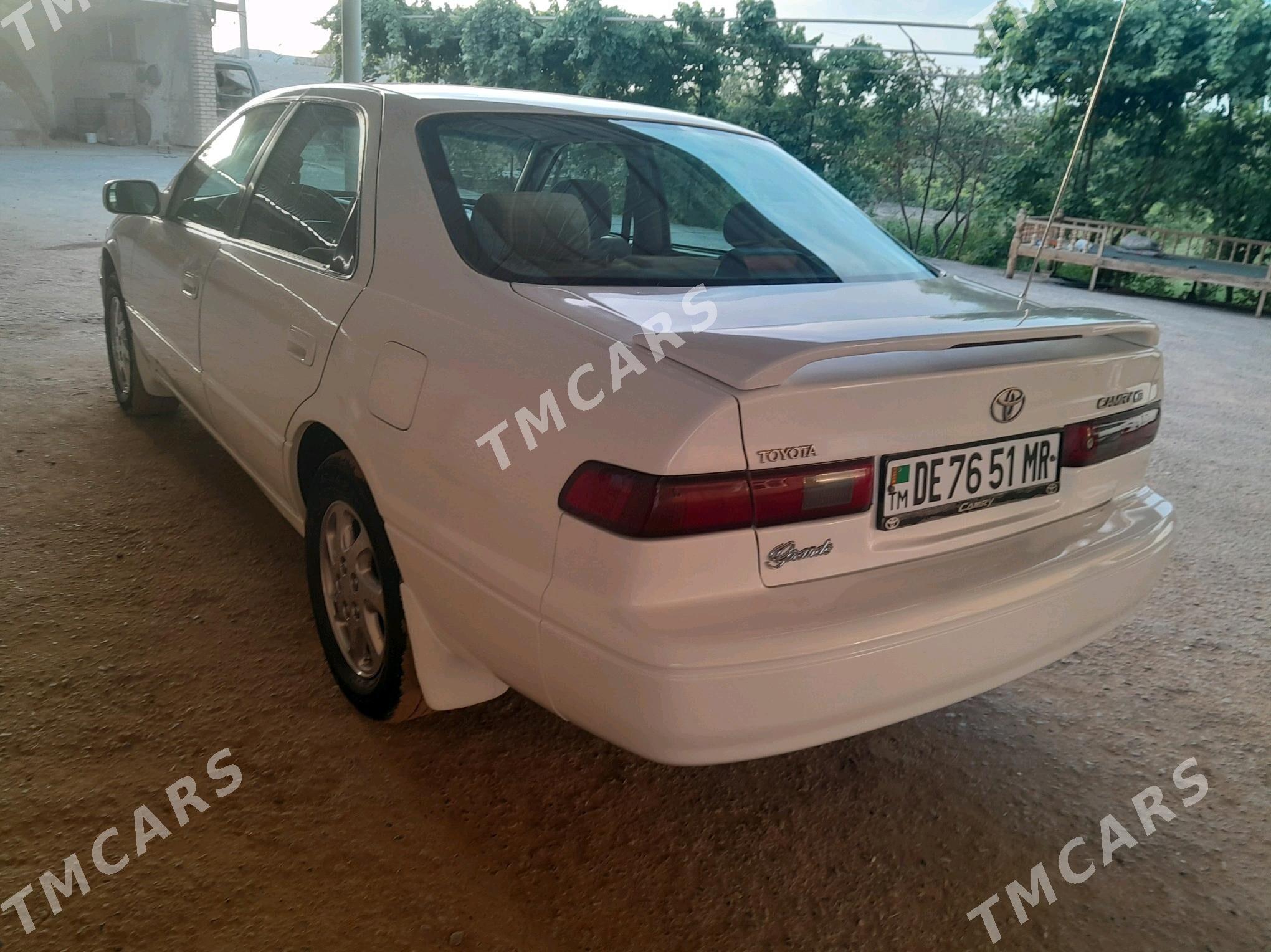 Toyota Camry 1998 - 110 000 TMT - Сакарчага - img 3