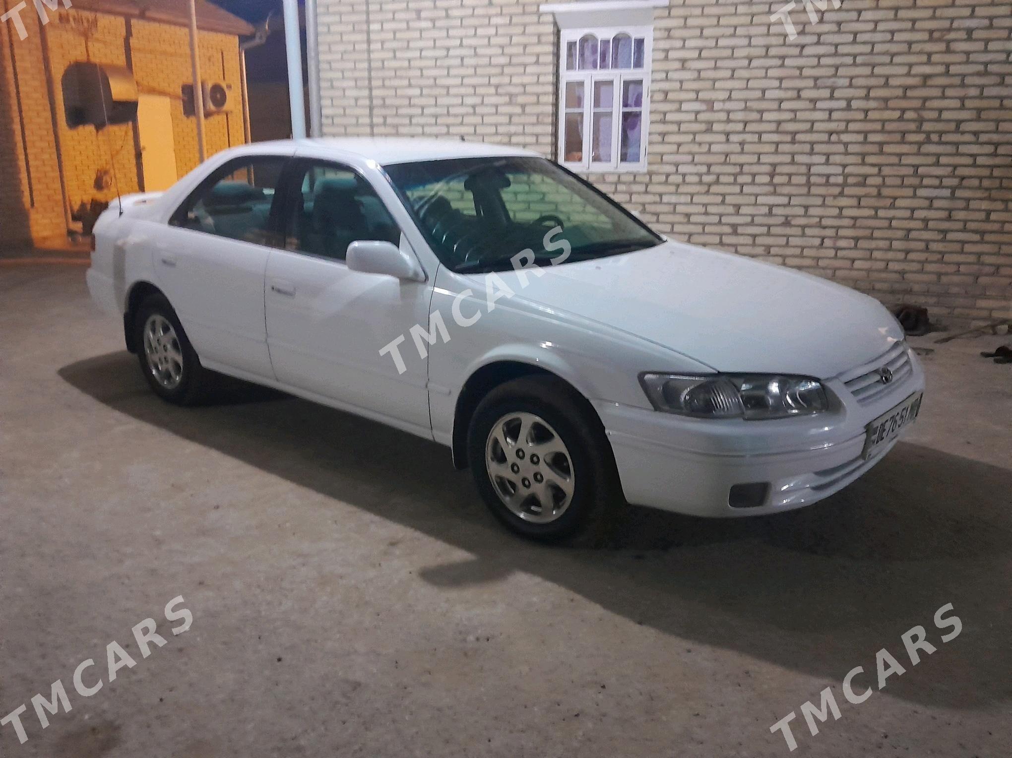 Toyota Camry 1998 - 110 000 TMT - Сакарчага - img 4
