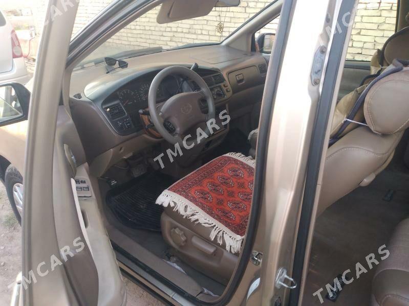 Toyota Sienna 2000 - 130 000 TMT - Görogly (Tagta) - img 2