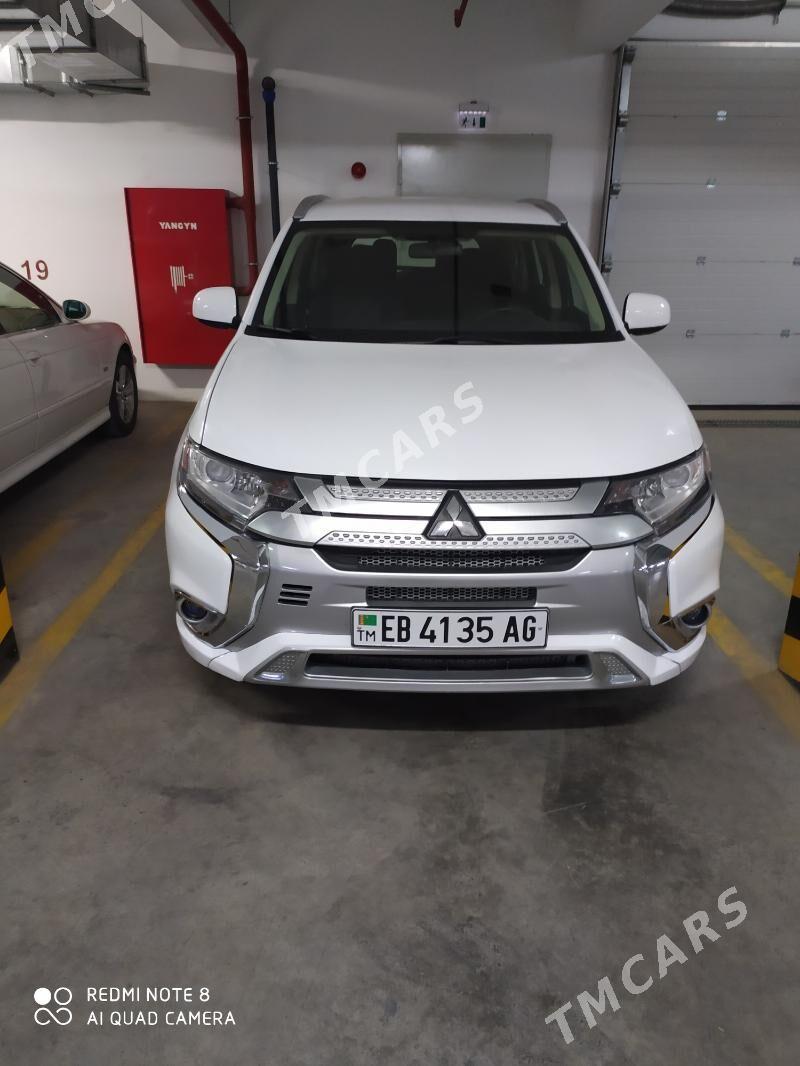 Mitsubishi Outlander 2020 - 255 000 TMT - Aşgabat - img 4