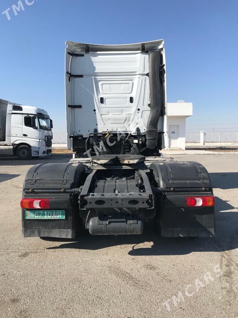 Mercedes-Benz ACTROS 3331 2014 - 700 000 TMT - Ашхабад - img 4