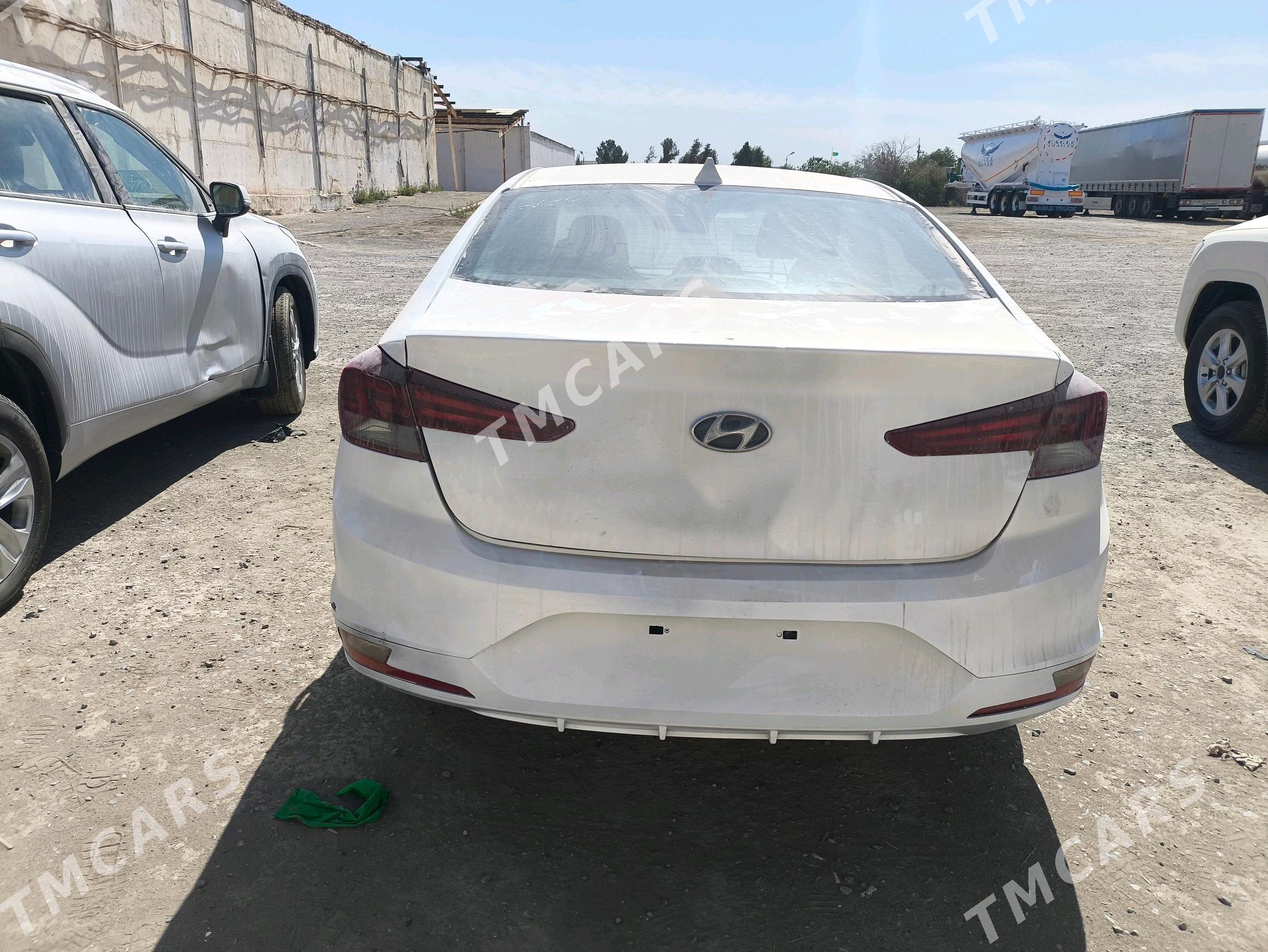 Hyundai Elantra 2020 - 190 000 TMT - Türkmenabat - img 2