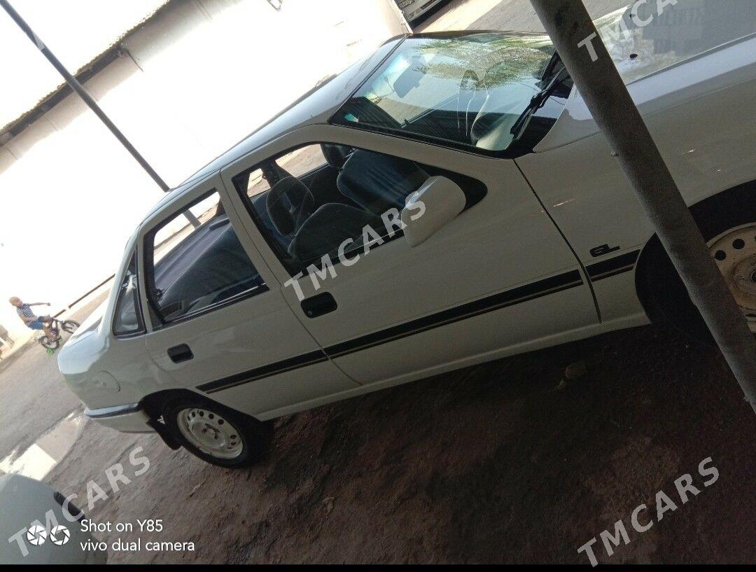 Opel Vectra 1990 - 35 000 TMT - Кёнеургенч - img 7