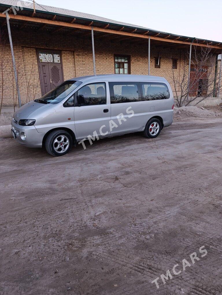 Hyundai H-1 1999 - 140 000 TMT - Дашогуз - img 4