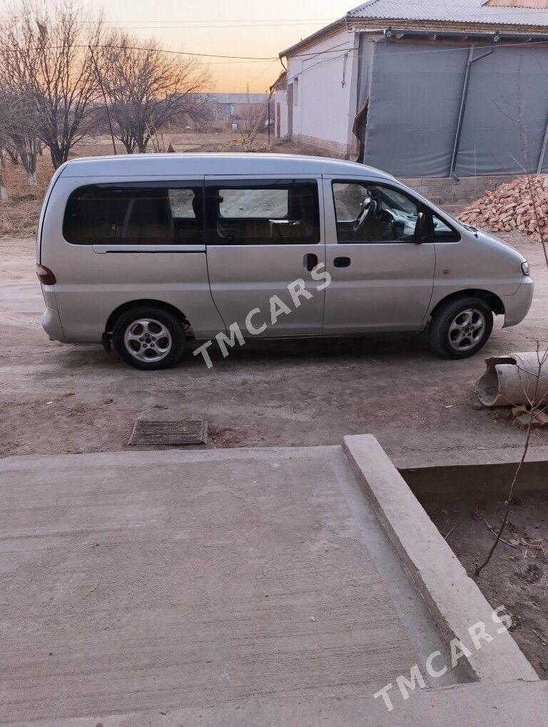 Hyundai H-1 1999 - 140 000 TMT - Дашогуз - img 7