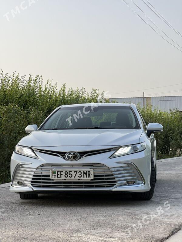 Toyota Camry 2019 - 320 000 TMT - Мары - img 2