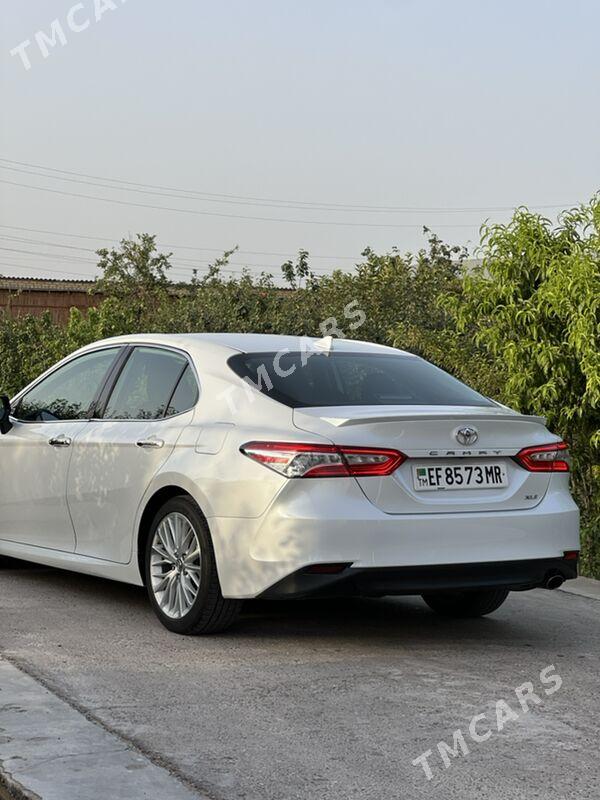 Toyota Camry 2019 - 320 000 TMT - Мары - img 1