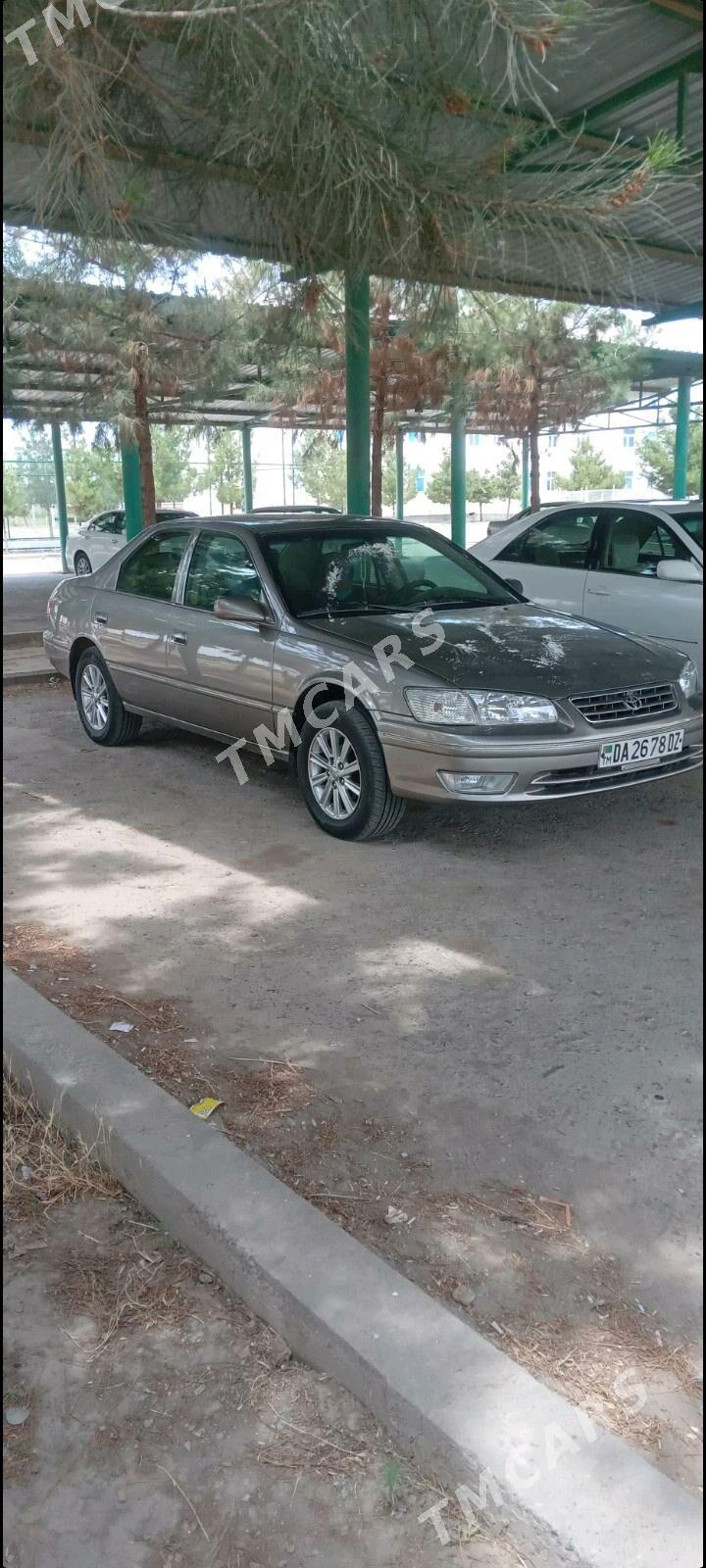Toyota Camry 1999 - 125 000 TMT - Köneürgenç - img 4