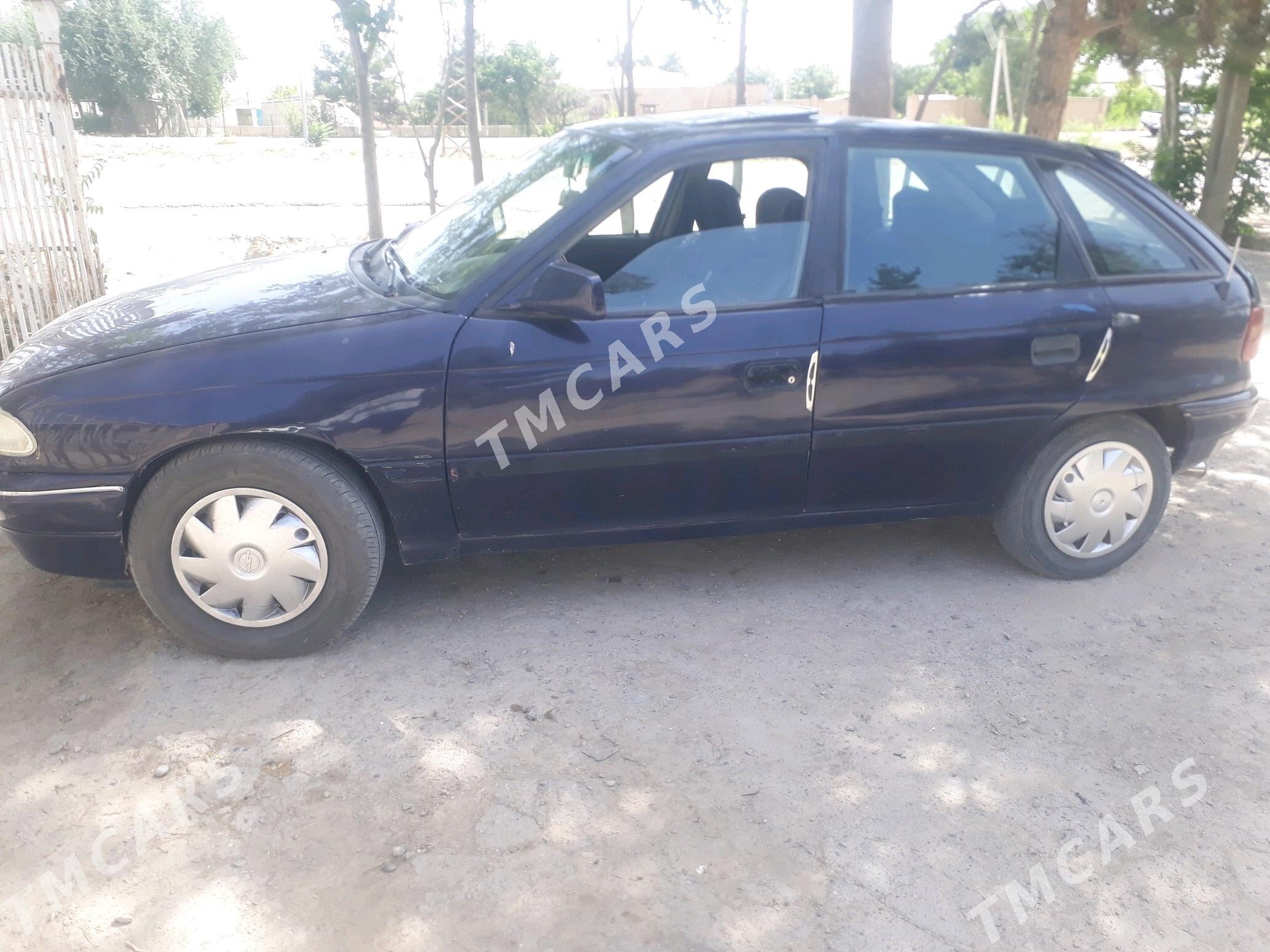 Opel Astra 1992 - 26 000 TMT - Мары - img 3