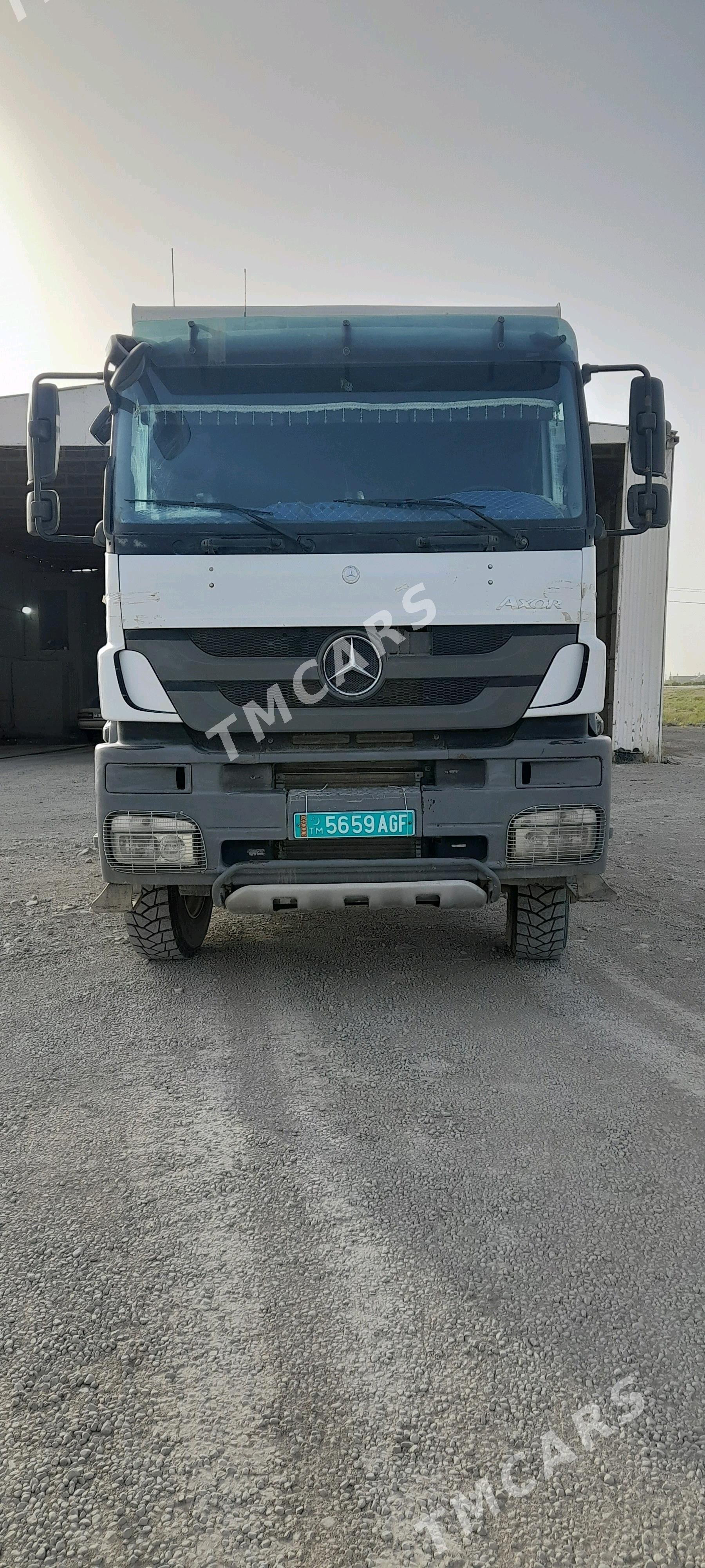 Mercedes-Benz ACTROS 3331 2015 - 900 000 TMT - Büzmeýin - img 2
