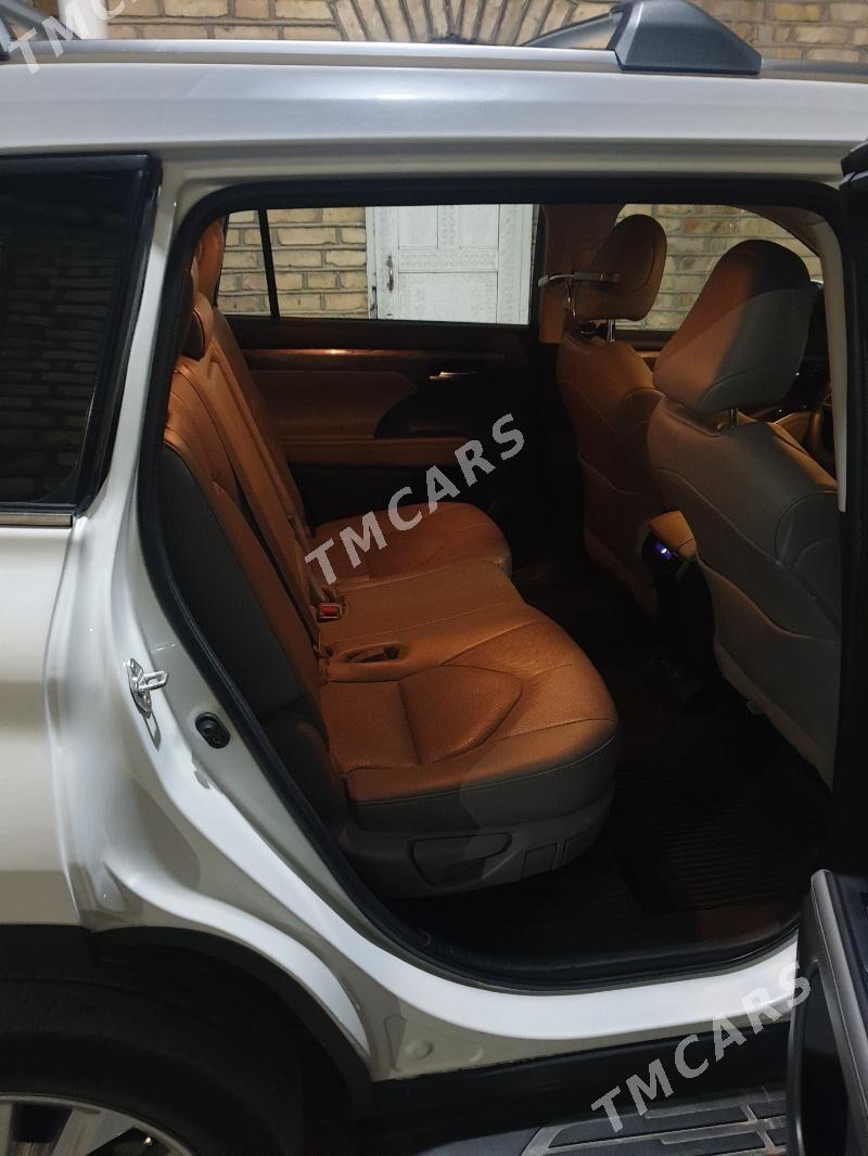 Toyota Highlander 2022 - 580 000 TMT - Mary - img 2