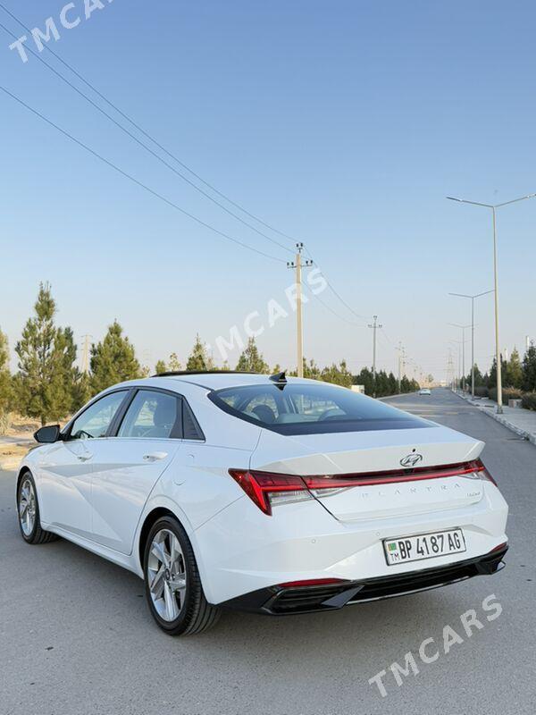 Hyundai Elantra 2021 - 295 000 TMT - Ашхабад - img 4