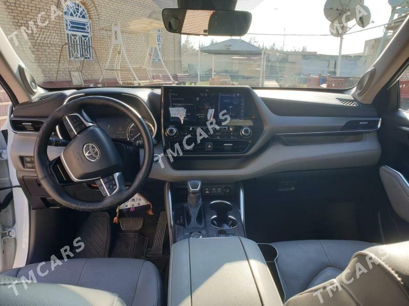 Toyota Highlander 2022 - 580 000 TMT - Mary - img 5