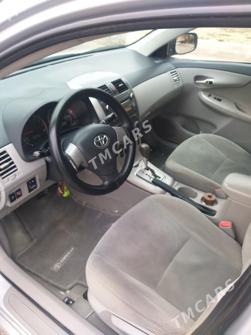 Toyota Corolla 2011 - 170 000 TMT - 10 мкр - img 3