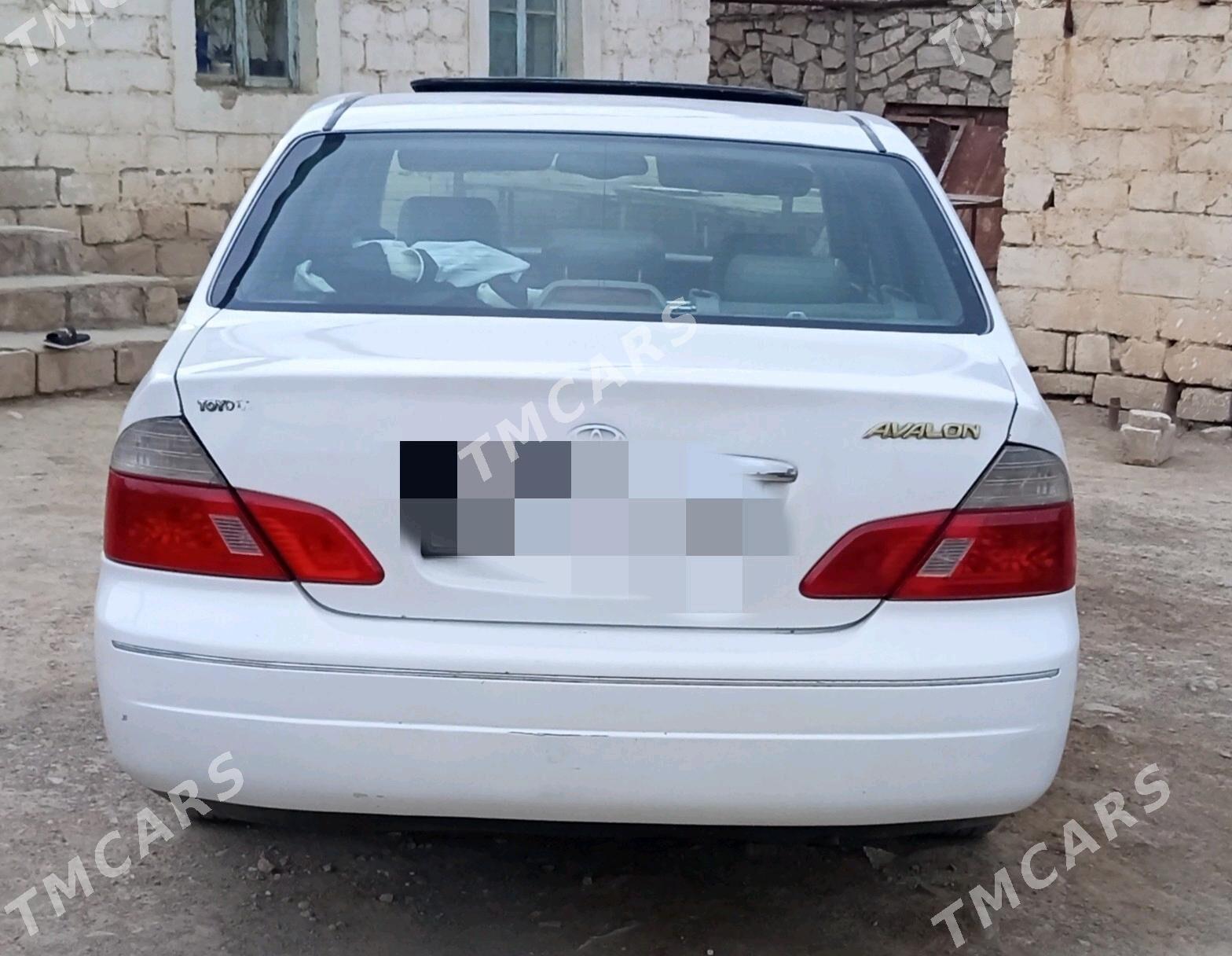 Toyota Avalon 2002 - 150 000 TMT - Гызыларбат - img 4