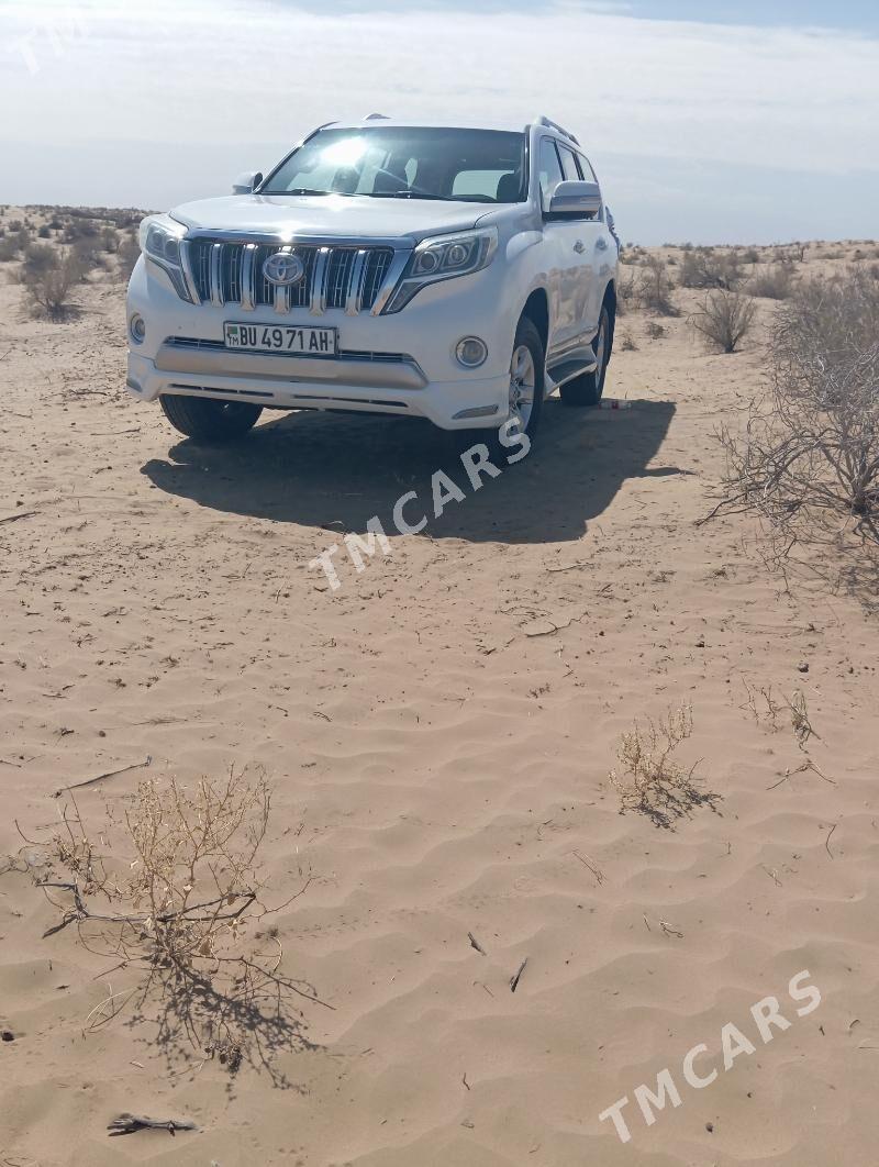 Toyota Land Cruiser Prado 2010 - 390 000 TMT - Ak bugdaý etraby - img 2