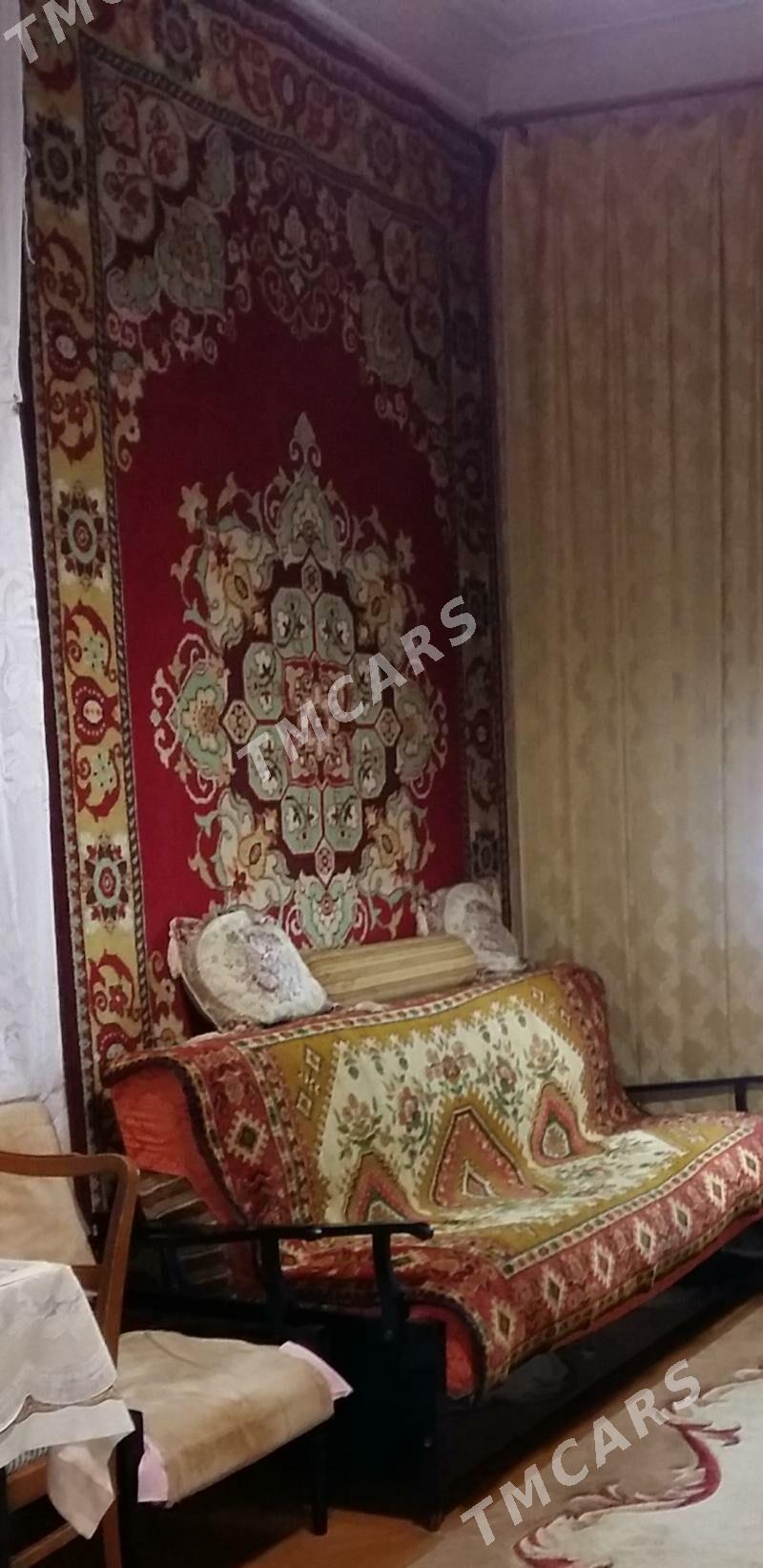 2 КРЕСЛА И СТОЛИК / РУМЫНИЯ - Türkmenbaşy - img 8