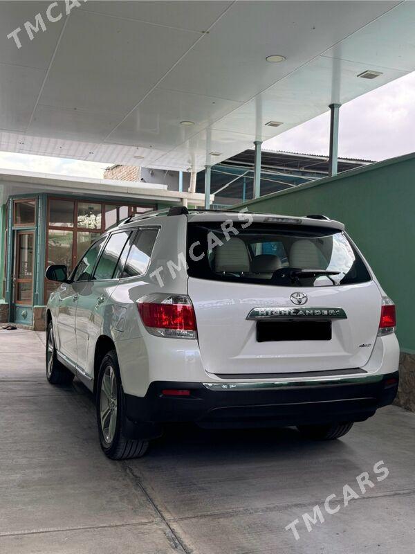 Toyota Highlander 2011 - 340 000 TMT - Ашхабад - img 2