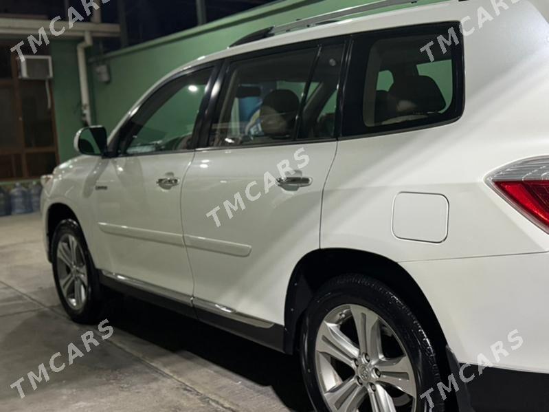 Toyota Highlander 2011 - 340 000 TMT - Ашхабад - img 8