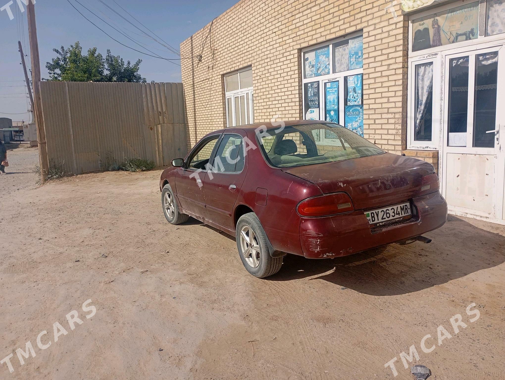 Nissan Altima 1994 - 20 000 TMT - Мары - img 4