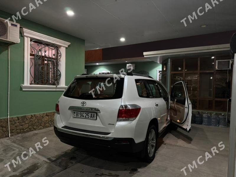 Toyota Highlander 2011 - 340 000 TMT - Ашхабад - img 9