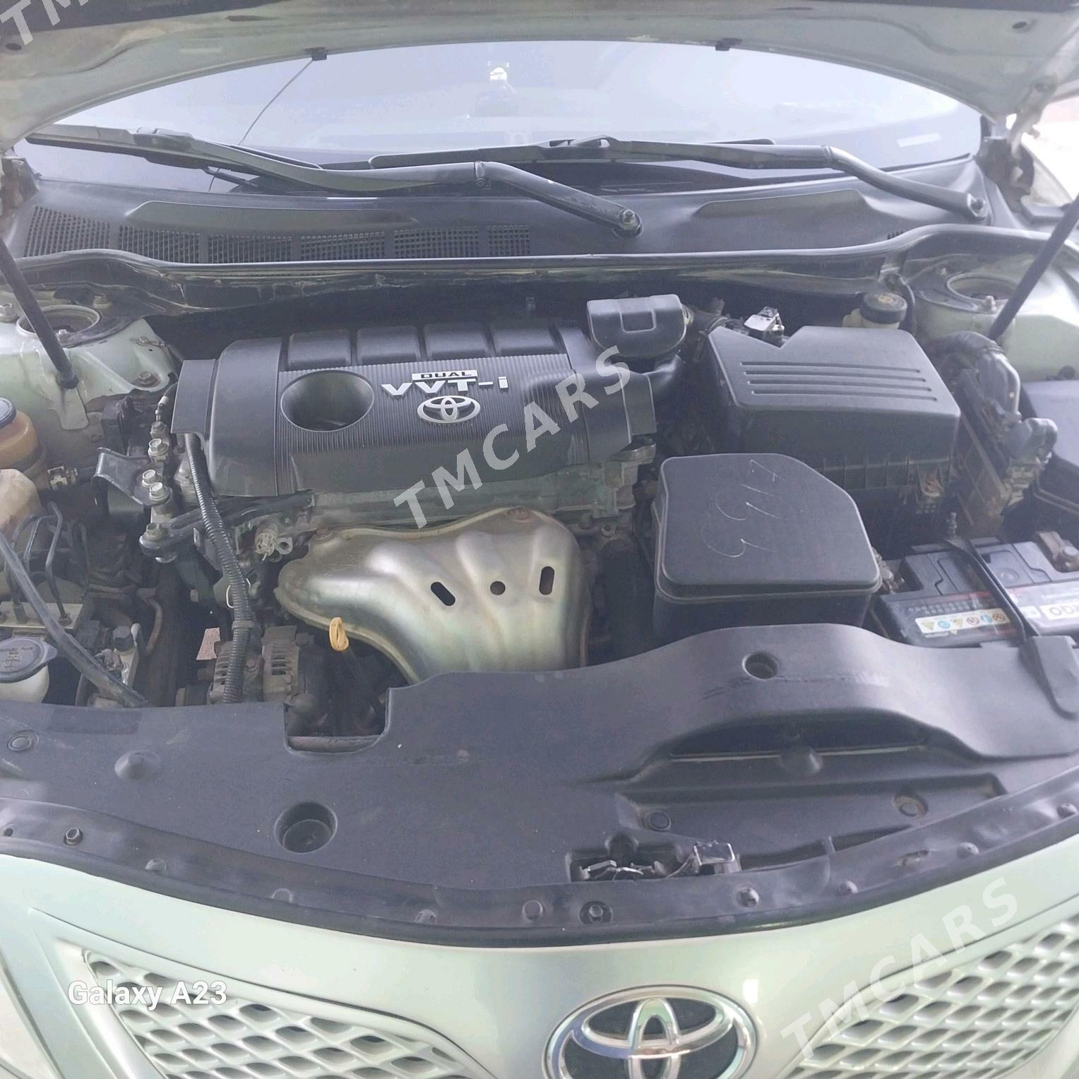 Toyota Camry 2011 - 170 000 TMT - Теджен - img 2