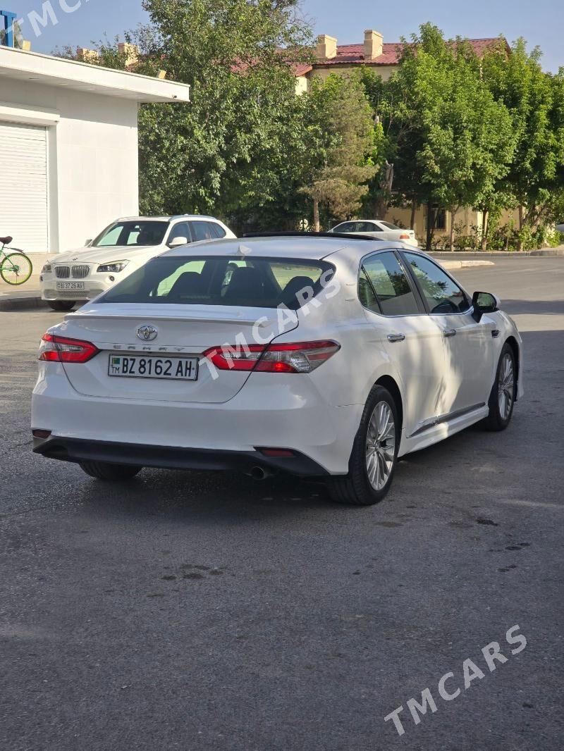 Toyota Camry 2018 - 290 000 TMT - Ашхабад - img 3