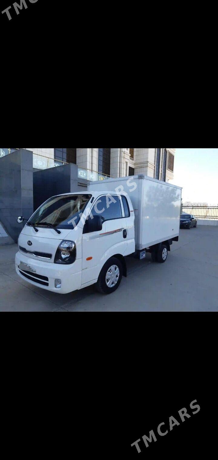 Kia Bongo 2018 - 250 000 TMT - Daşoguz - img 3