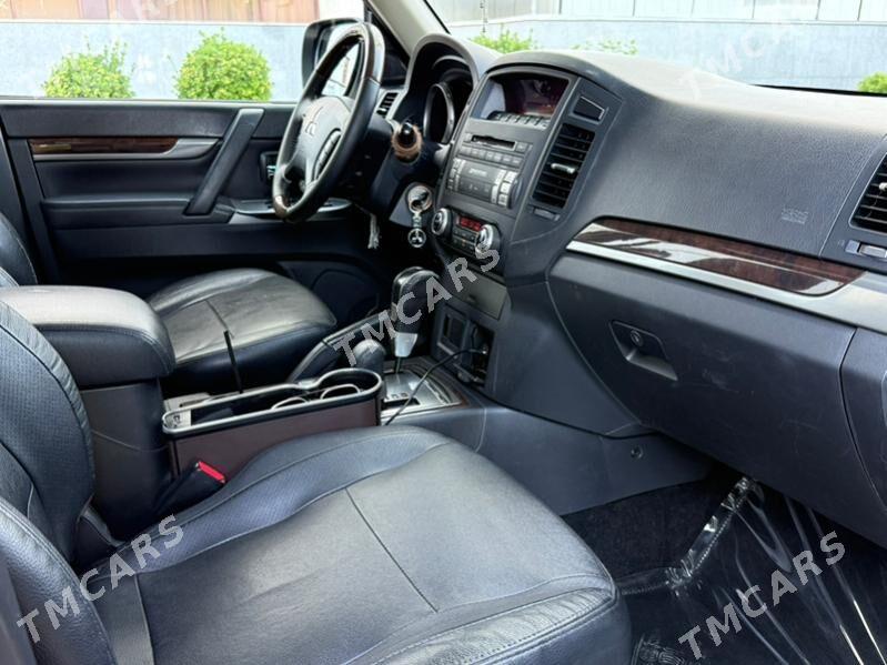 Mitsubishi Pajero 2013 - 273 000 TMT - Howdan "A" - img 7