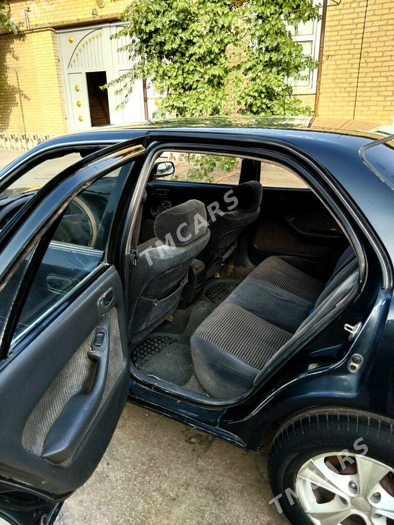 Toyota Camry 1993 - 44 000 TMT - Garabekewül - img 4