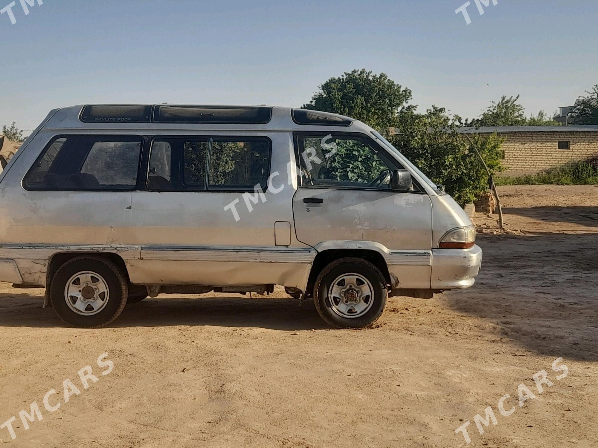 Toyota Town Ace 1991 - 18 000 TMT - Огуз хан - img 7