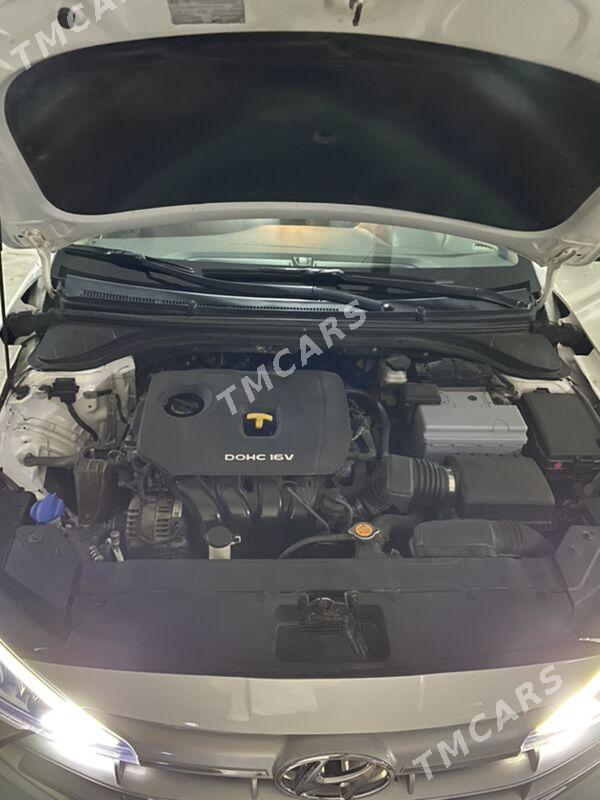 Hyundai Elantra 2019 - 220 000 TMT - Aşgabat - img 4