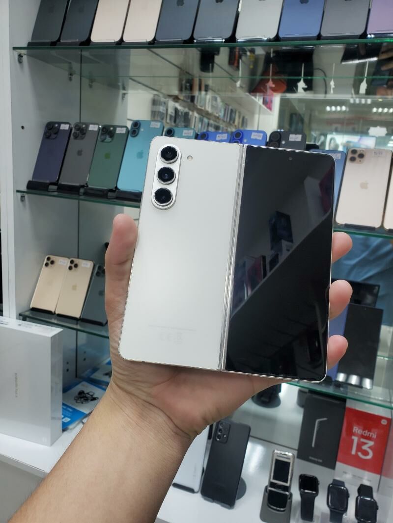 Samsung Fold 5 12/256gb - Торговый центр "15 лет Независимости" - img 4