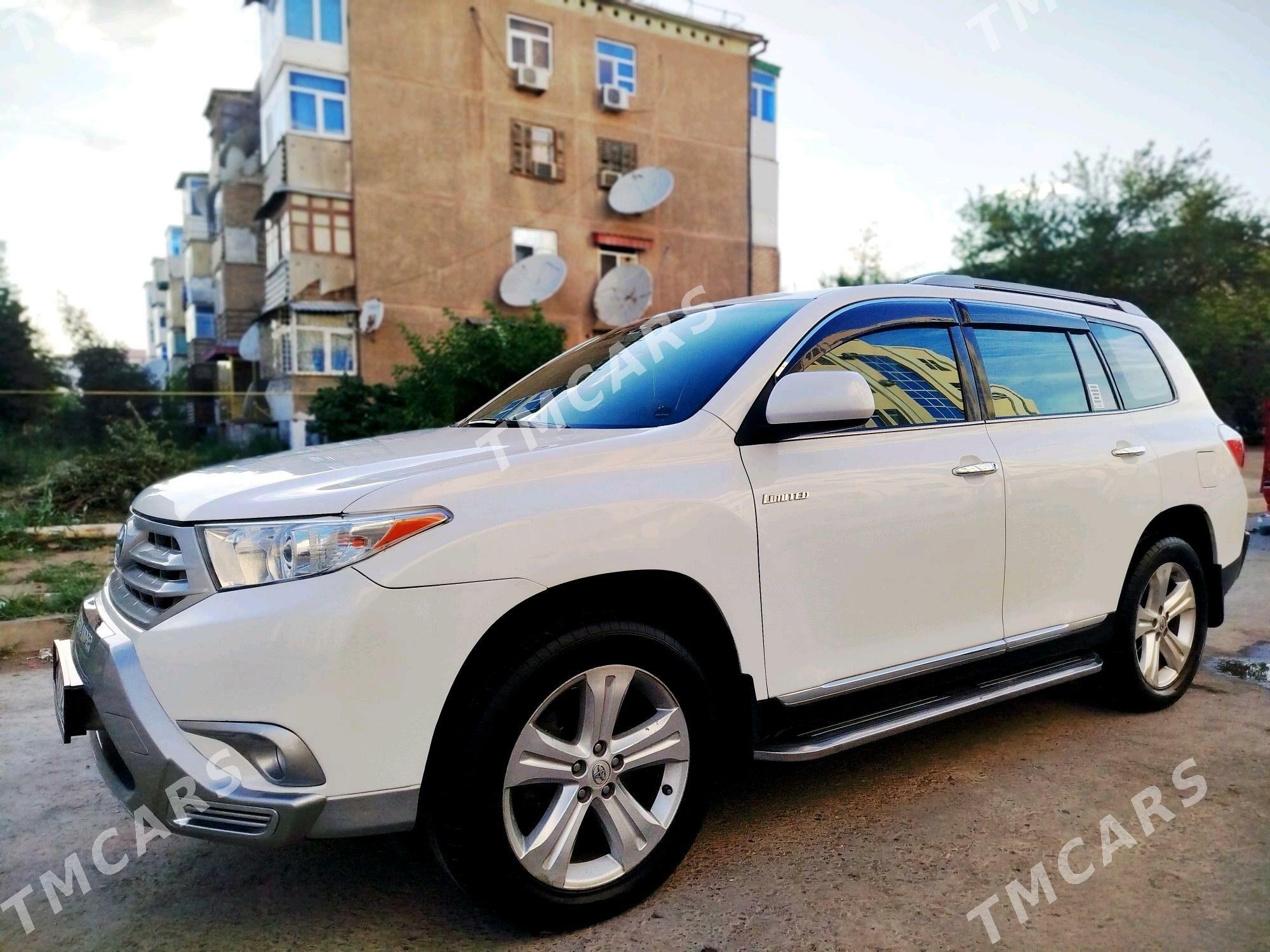 Toyota Highlander 2011 - 330 000 TMT - Туркменабат - img 3