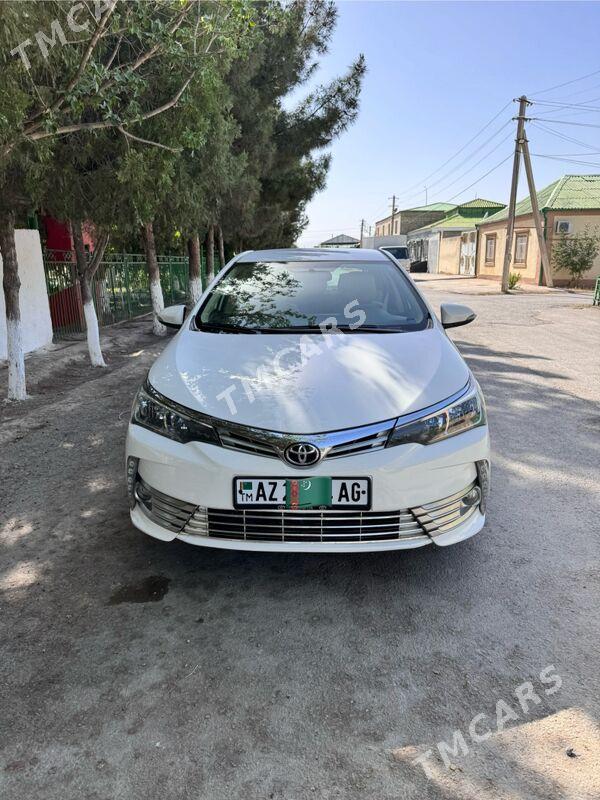 Toyota Corolla 2017 - 250 000 TMT - Büzmeýin - img 7